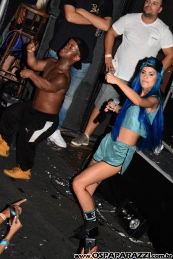 Natal da Estância Nativa Sertaneja é com Tati Zaqui