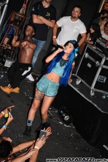 Natal da Estância Nativa Sertaneja é com Tati Zaqui