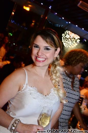 Rogerio Souza celebra a noite de réveillon com clientes e amigos do Guten Bier