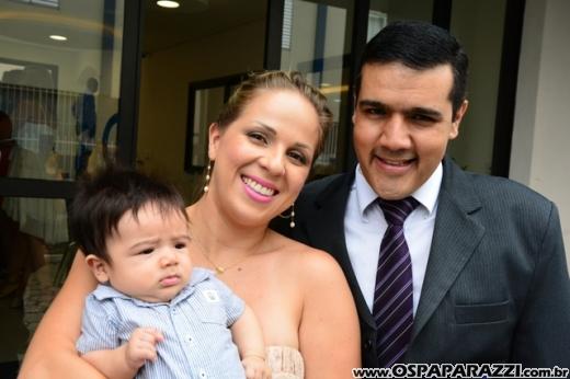 Fernanda Heringer e Junior Ferreti trocam alianças em 30 de dezembro