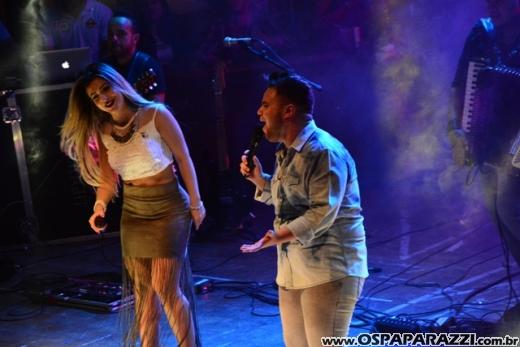 Camila e Haniel + MC Livinho são atrações da Estância Nativa Sertaneja