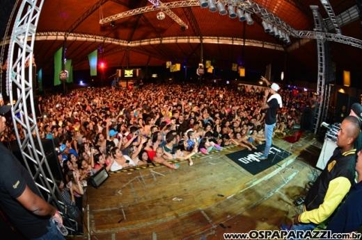 Camila e Haniel + MC Livinho são atrações da Estância Nativa Sertaneja