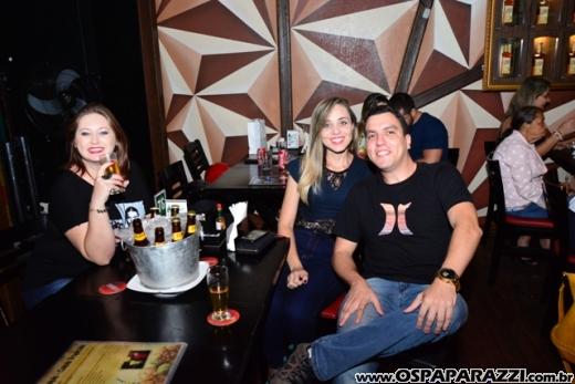 Nany People é a musa do Sdand Up no palco do SantOnofre Boteco Bistrô
