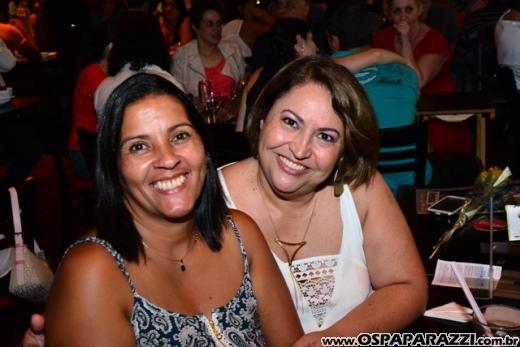 Nany People é a musa do Sdand Up no palco do SantOnofre Boteco Bistrô