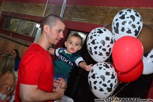 Gilberto Freitas comemora o primeiro aniversário do netinho Miguel