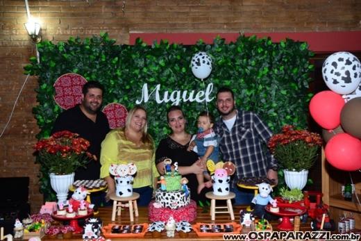 Gilberto Freitas comemora o primeiro aniversário do netinho Miguel
