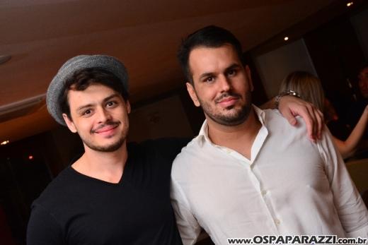 Paulo Camargo capricha na festa de aniversário no Le Palmier Restaurant