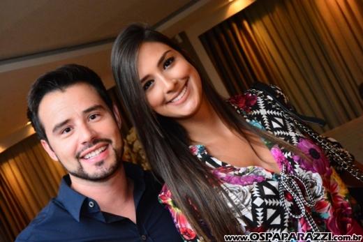 Paulo Camargo capricha na festa de aniversário no Le Palmier Restaurant