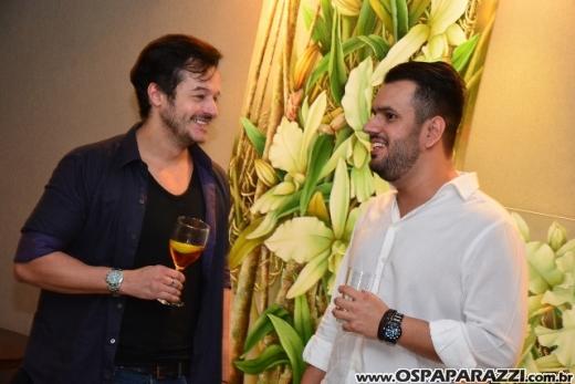 Paulo Camargo capricha na festa de aniversário no Le Palmier Restaurant