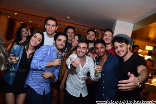 Paulo Camargo capricha na festa de aniversário no Le Palmier Restaurant