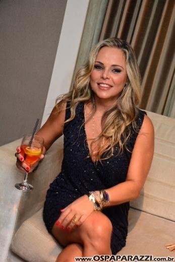 Paulo Camargo capricha na festa de aniversário no Le Palmier Restaurant