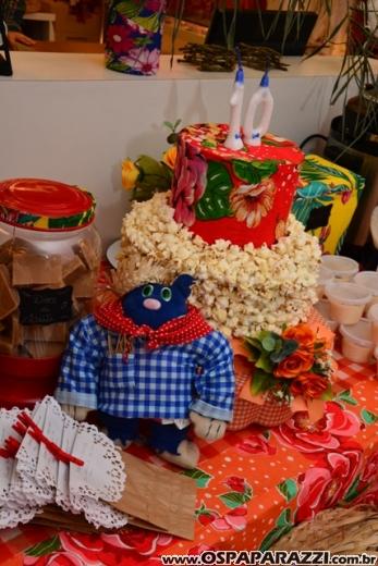 Bicho Papão comemora 10 anos de loja com Arraiá