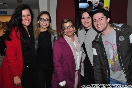 Migas Hamburgueria recebe a imprensa para uma noite de enogastronômia