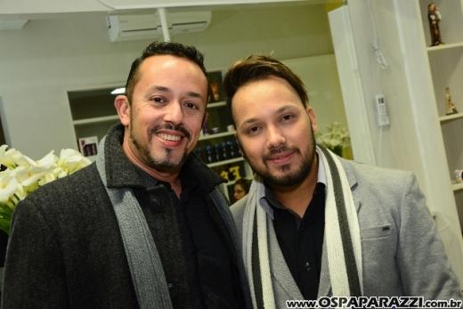 Pierre Carvalho inaugura Mani Capelli Studio de Beleza no Vila Ema