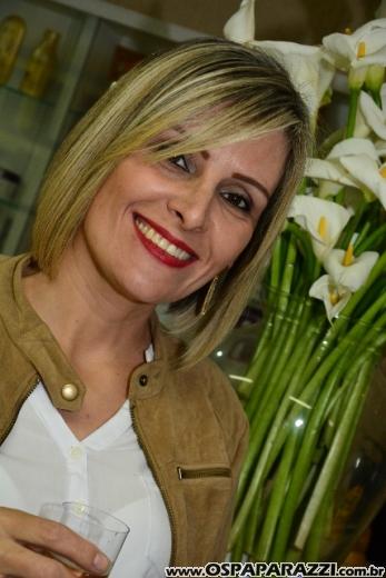 Pierre Carvalho inaugura Mani Capelli Studio de Beleza no Vila Ema