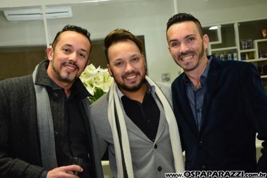 Pierre Carvalho inaugura Mani Capelli Studio de Beleza no Vila Ema