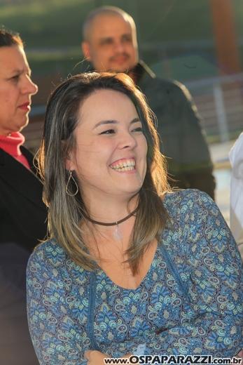 Heleninha Aoki recebe visita da Princesa Branca de Neve nos seus 3 anos