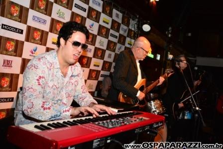 Projeto Guten Blues tem Nuno Mindelis em apresentação imperdível nesta 6a.feira