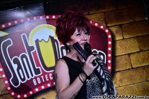 Vocês pediram ela voltou! Nany People está no palco do SantOnofre Boteco Bistrô