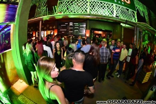 Macau Show Bar chega com tudo e já tem Festa Black e White para este sábado