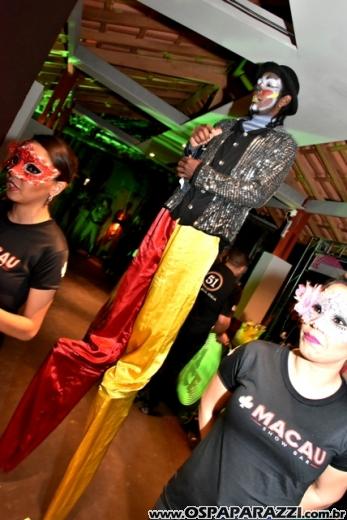 Macau Show Bar chega com tudo e já tem Festa Black e White para este sábado