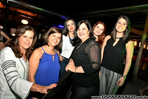 Macau Show Bar chega com tudo e já tem Festa Black e White para este sábado