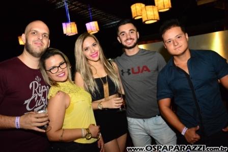 Os Donos do Sertanejo com o trio Os Marvados é só na Estância Nativa