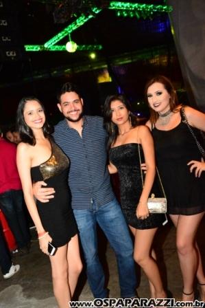 Os Donos do Sertanejo com o trio Os Marvados é só na Estância Nativa