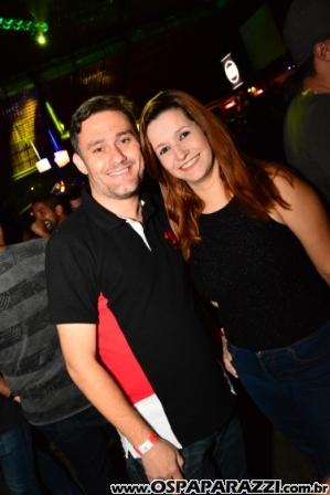 Os Donos do Sertanejo com o trio Os Marvados é só na Estância Nativa