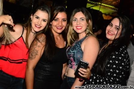 Os Donos do Sertanejo com o trio Os Marvados é só na Estância Nativa