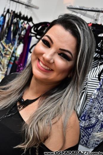Kassia Lara recebe convidados especiais para o lançamento da coleção Verão 2017
