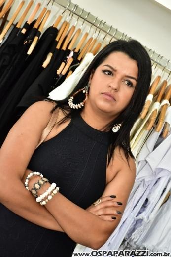 Suellen Natalie inaugura Lindaap Boutique com looks da coleção 2017