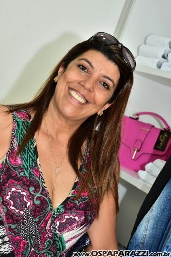 Suellen Natalie inaugura Lindaap Boutique com looks da coleção 2017