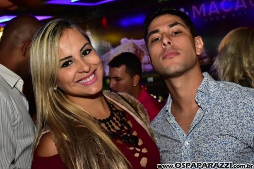 Macau Show Bar recebe o cantor sertanejo - Loubet - Veja as fotos