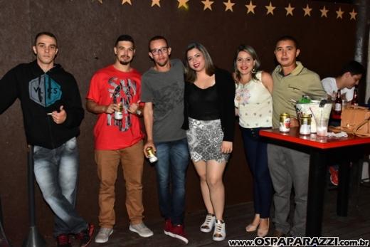 Macau Show Bar recebe o cantor sertanejo - Loubet - Veja as fotos