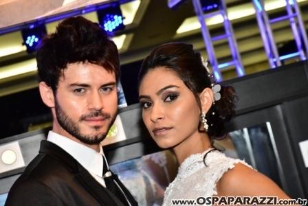 Celso Ricardo e Dennis Silva trazem Joyce Mendes para a 15a. Tok Dez Noivas