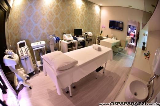 Clinica Deluxxe Saúde, Beleza e Bem Estar chega para cuidar da NOSSA qualidade de vida