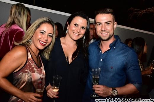 Clinica Deluxxe Saúde, Beleza e Bem Estar chega para cuidar da NOSSA qualidade de vida