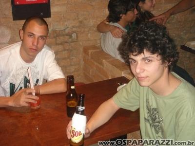 Vô ou Num Vô / Revolution Café - 24/08/2007 / Jacareí - SP