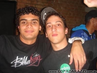 Vô ou Num Vô / Revolution Café - 24/08/2007 / Jacareí - SP