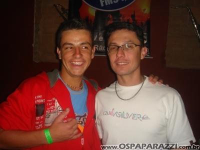 Vô ou Num Vô / Revolution Café - 24/08/2007 / Jacareí - SP