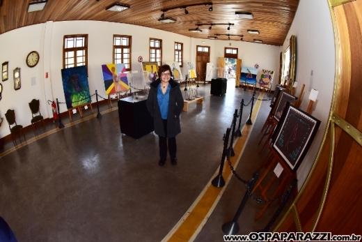 Guararema recebe a exposição O Ciclo da Espera de Verônica Barreto