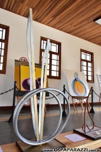 Guararema recebe a exposição O Ciclo da Espera de Verônica Barreto
