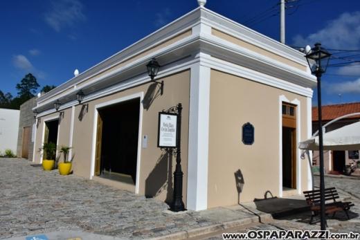 Guararema recebe a exposição O Ciclo da Espera de Verônica Barreto