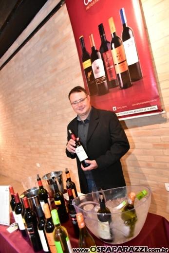 Amicci dal Vino al Caffe recebe 1a. Feira de Vinhos com importadores e produtores de grandes marcas