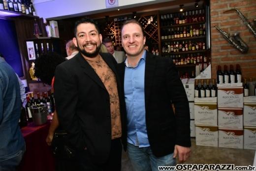 Amicci dal Vino al Caffe recebe 1a. Feira de Vinhos com importadores e produtores de grandes marcas
