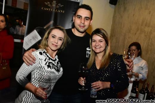 Amicci dal Vino al Caffe recebe 1a. Feira de Vinhos com importadores e produtores de grandes marcas