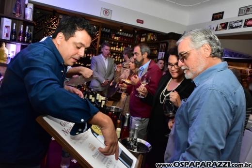 Amicci dal Vino al Caffe recebe 1a. Feira de Vinhos com importadores e produtores de grandes marcas