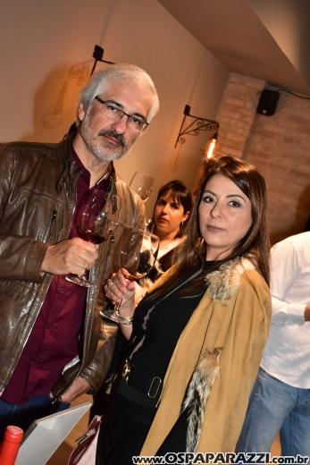 Amicci dal Vino al Caffe recebe 1a. Feira de Vinhos com importadores e produtores de grandes marcas