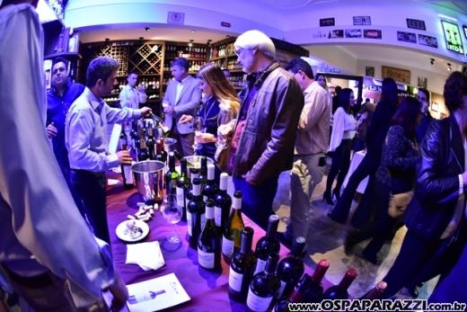 Amicci dal Vino al Caffe recebe 1a. Feira de Vinhos com importadores e produtores de grandes marcas